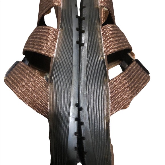 Dr. Martens Carmela Brown Gold Shimmer Women’s Slip on Sandal Sz 8 - Picture 3 of 8